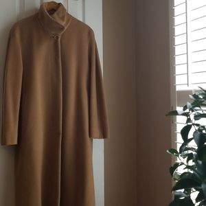 100% cashmere  long peacoat